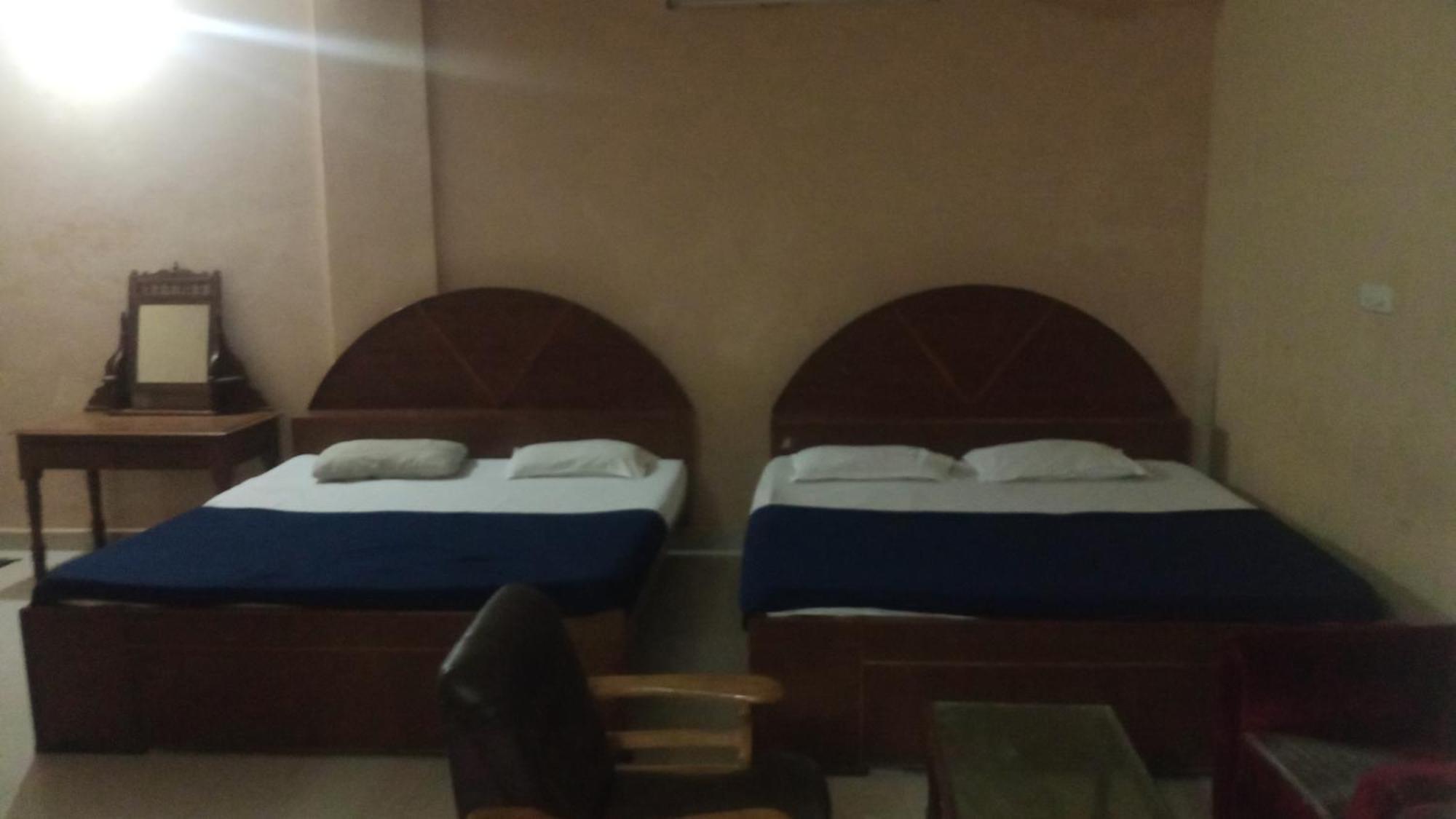 Hotel Soorya International Ποντισερί Εξωτερικό φωτογραφία