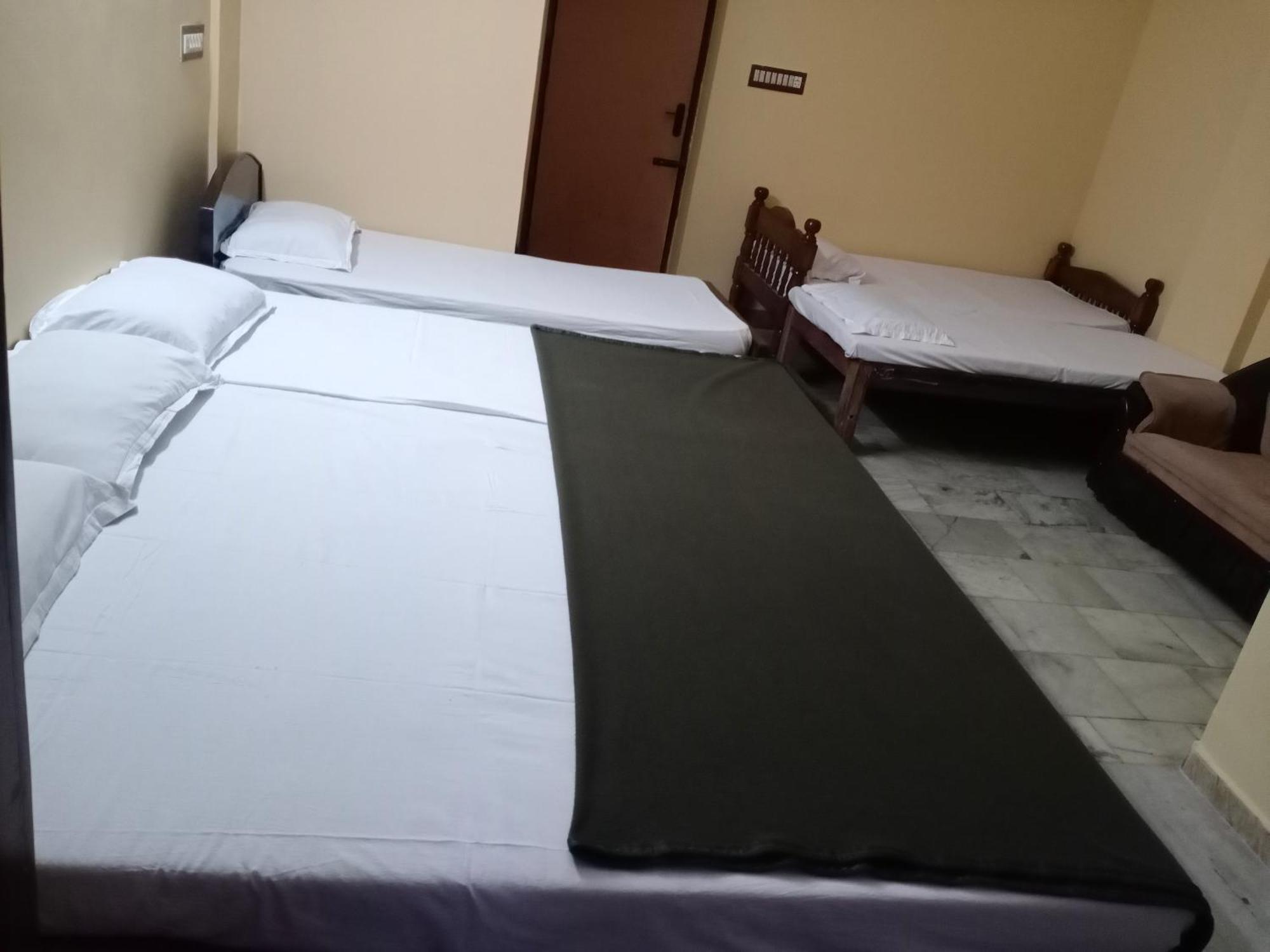 Hotel Soorya International Ποντισερί Εξωτερικό φωτογραφία