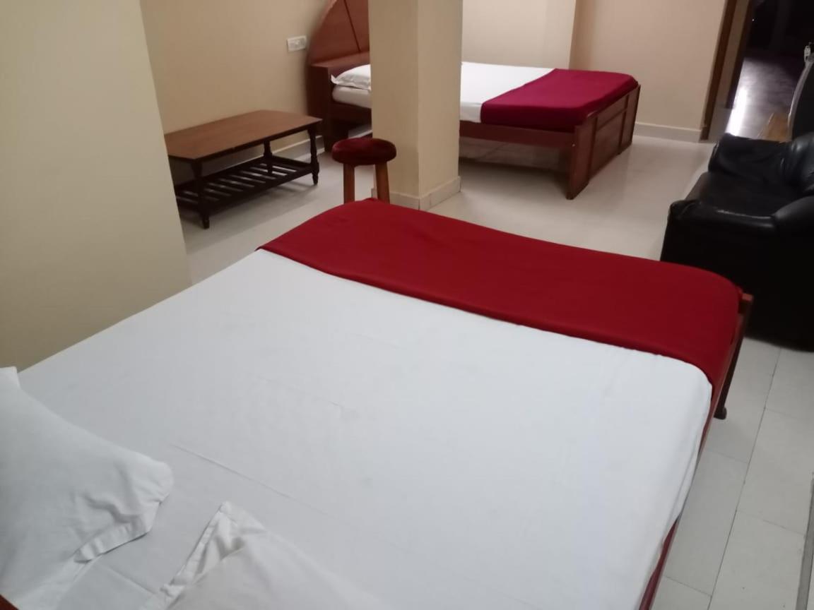 Hotel Soorya International Ποντισερί Εξωτερικό φωτογραφία