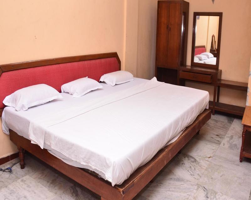 Hotel Soorya International Ποντισερί Εξωτερικό φωτογραφία